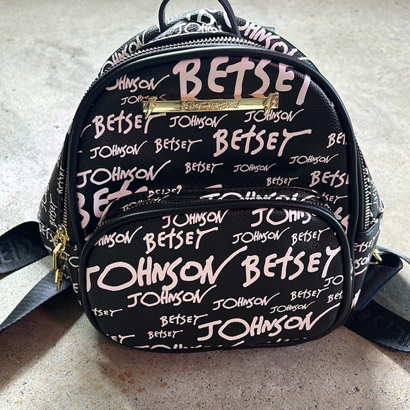 NEW Betsy Johnson Black and White Mini Book Bag main image 6